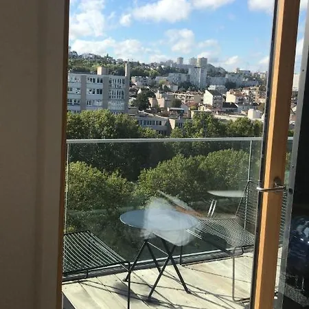 Apartment Magnifique Paris, Bord Du Canal Pantin
