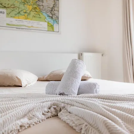 Apartment Magnifique Paris, Bord Du Canal *
